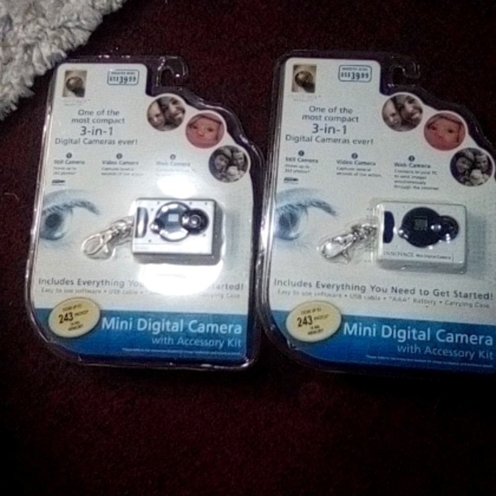 Mini digital camera